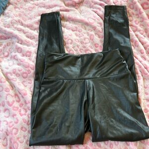 Leather leggings